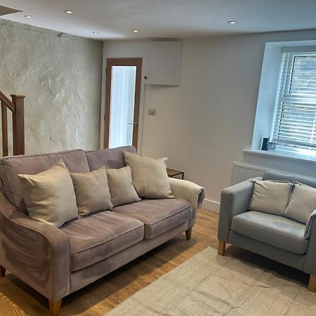 Cosy Modern Miners Cottage Llanllechid Экстерьер фото